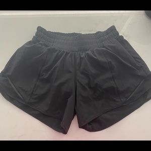 Black lulu lemon hotty hot shorts